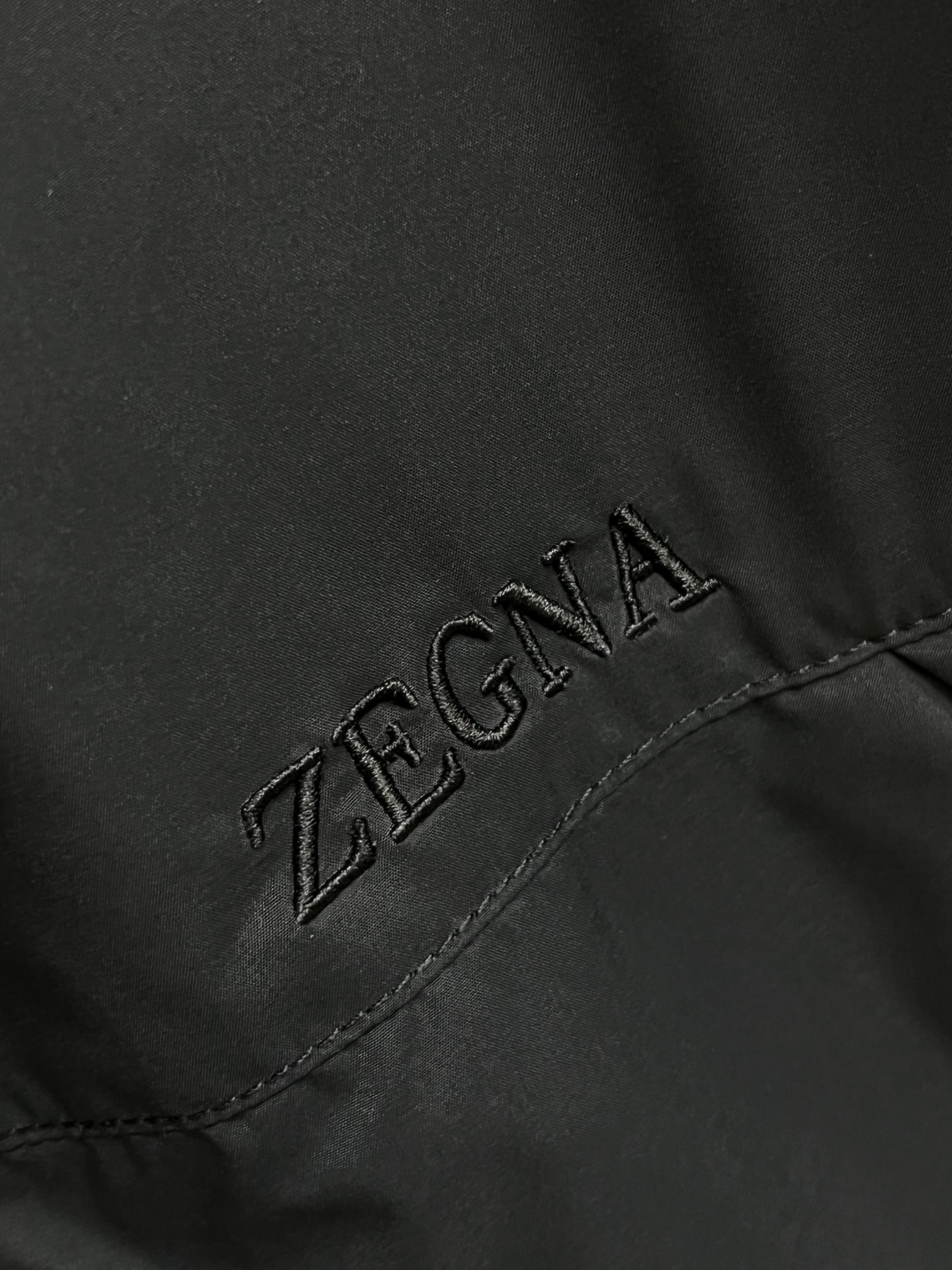 主推Zegna2024ss早春最新款️杰尼亚小高领休闲外套高端品质版型面料五金都是专柜1:1定制透气舒适