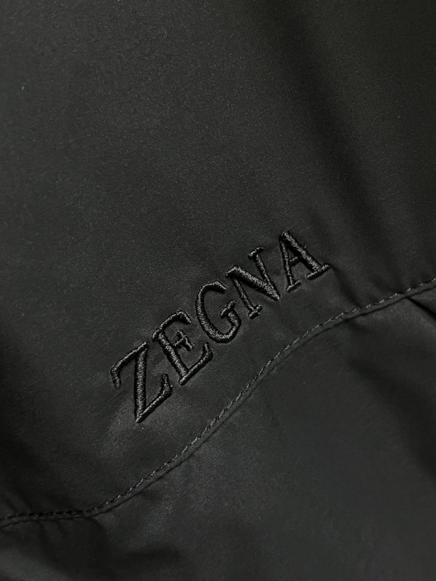 主推Zegna2024ss早春最新款️杰尼亚小高领休闲外套高端品质版型面料五金都是专柜1:1定制透气舒适