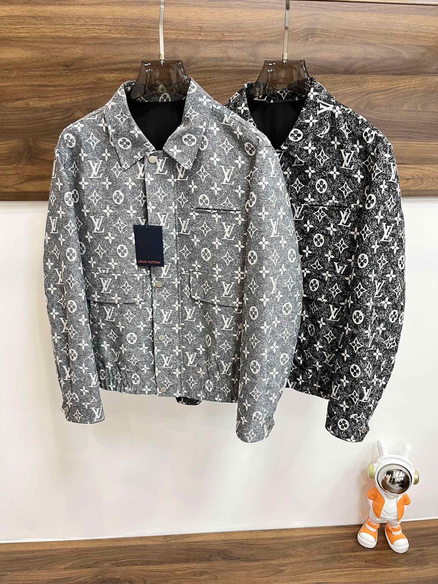 Louis Vuitton Clothing Coats & Jackets Black Grey Spring Collection Fashion Casual