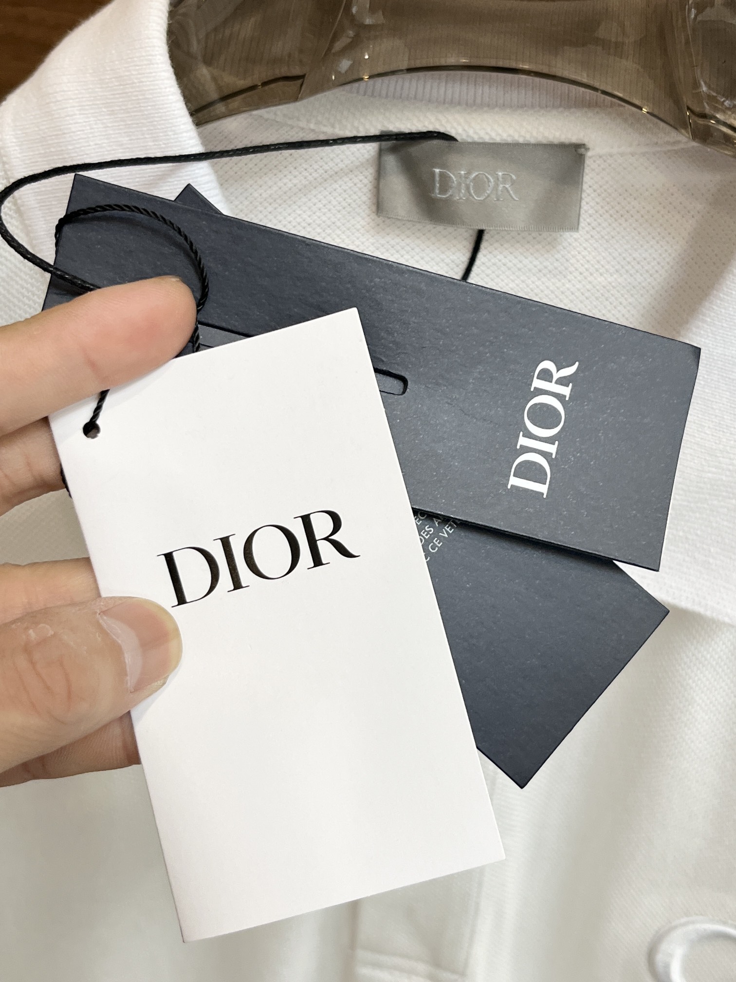 主推Dior独家专供新款迪奥潮男时尚翻领短袖T恤潮流时尚休闲短袖透气舒适度高细节无可挑剔品牌元素设计理念