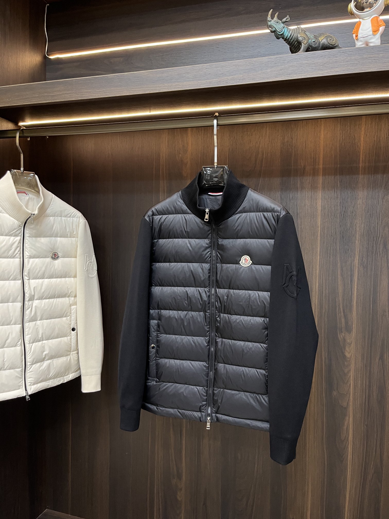 主推Moncler2024ss秋季新款发布蒙口轻奢休闲立领羽绒服外套秋冬新品羽绒外套时尚潮流休闲羽绒夹克