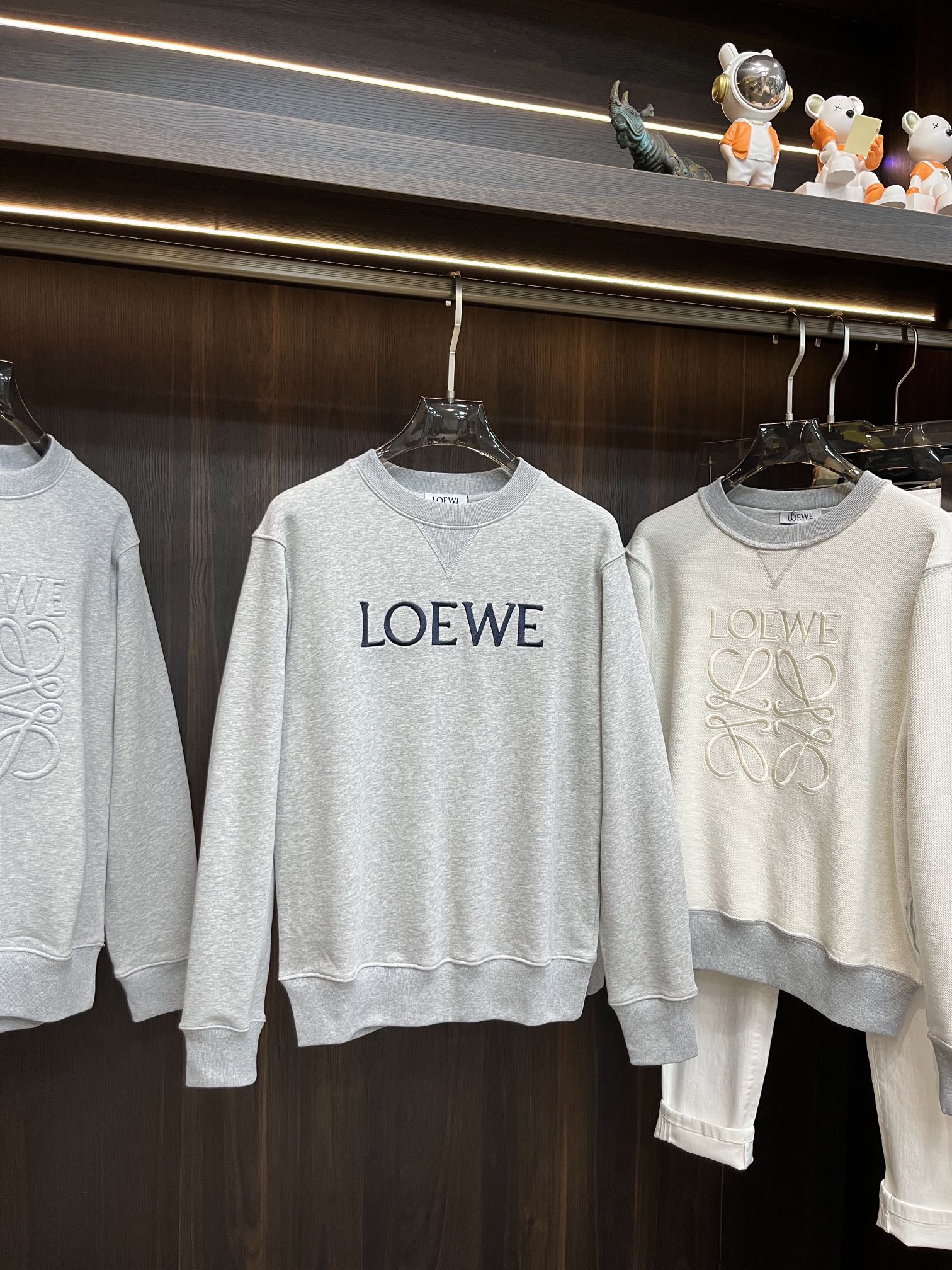 主推Loewe罗意威最高版独家高端定制圆领卫衣！15年专业卫衣无论是面料上还是版型上都是完美越级精美工艺