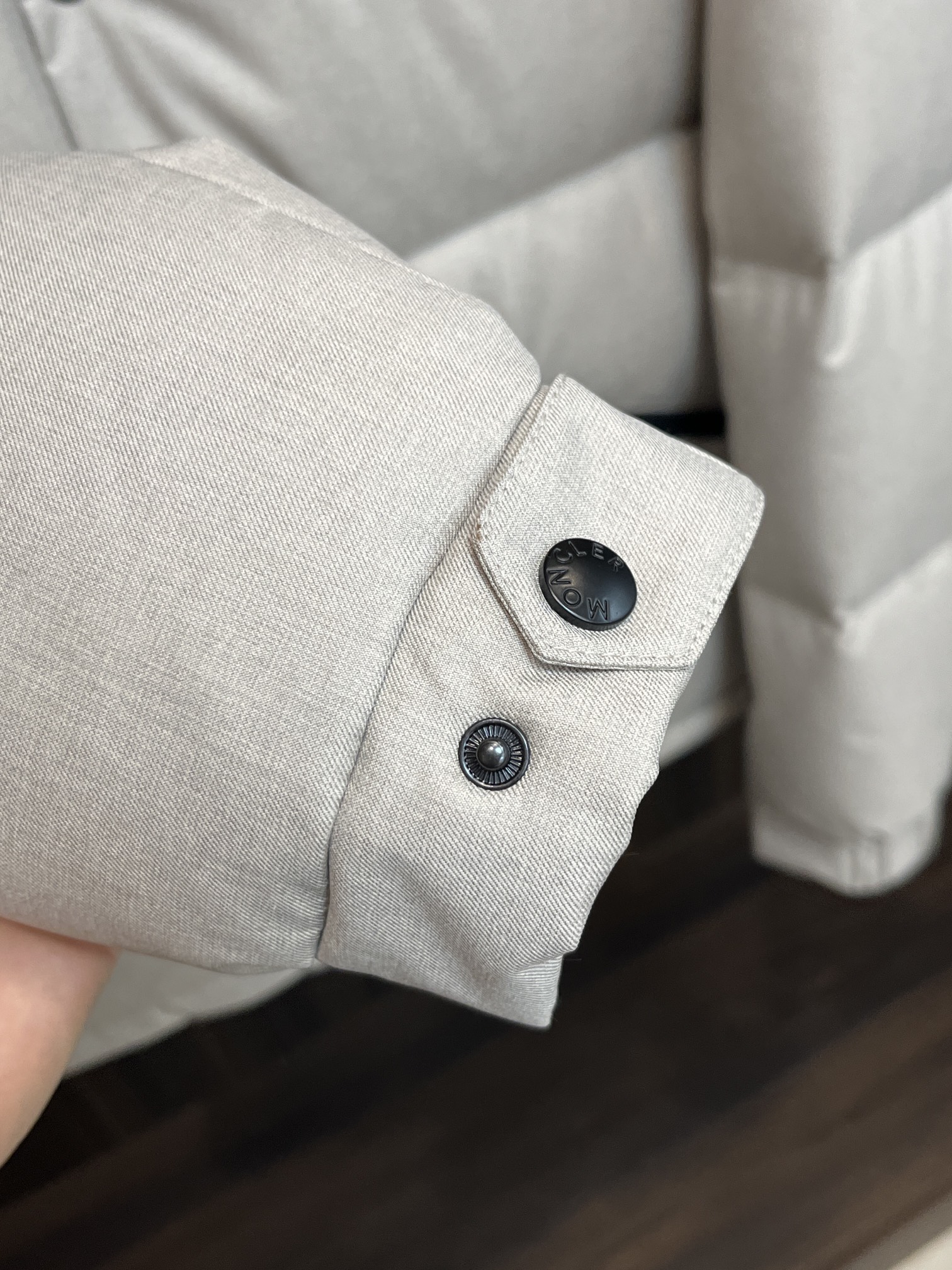 Moncler 蒙口 2025爆款羽绒🍒连帽羽绒，帽可拆，90白鸭绒填充，轻奢顶级休闲潮流外套！尺码/M