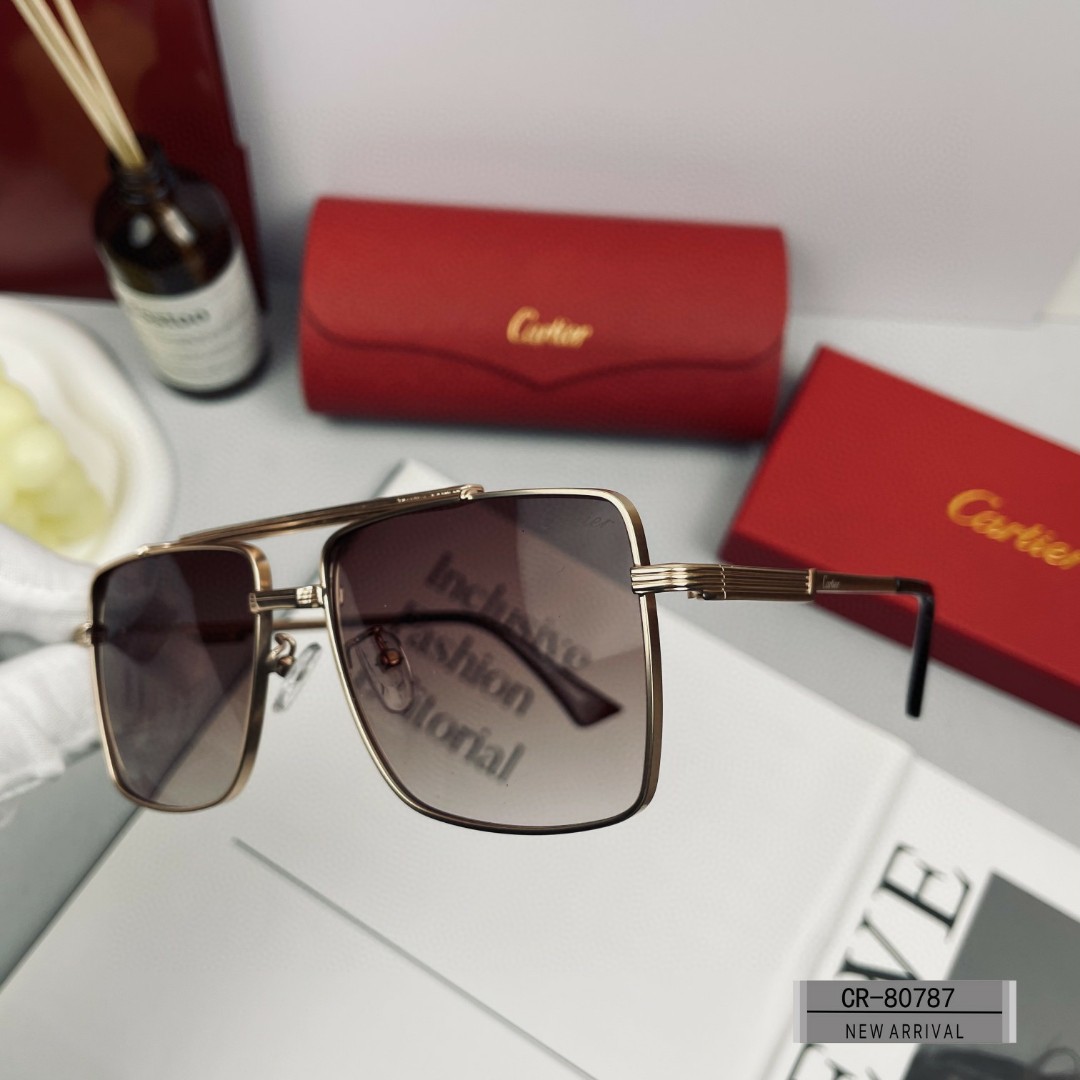 .法国卡地亚-Cartier.宝丽来树脂偏光镜片️.金属镜架轻便佩戴舒适.size60-13-148.新