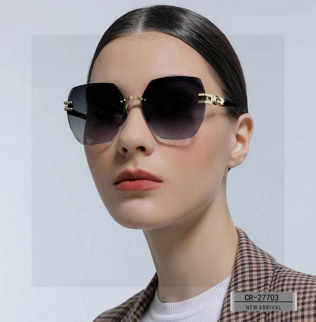 NO:266727,.【France Cartier-Caetier】 .【Polaroid resin high-definition lenses】 .【PC frame is light and comfortable to wear】 .【size 63-17-142,】 .【Sun glasses reduce the burden of strong light, block harmful light and prevent radiation, essential products for travel and clothes, and you can also use it when driving!  Temples show more luxurious taste. Brand concept - fashion is fleeting, style is eternal. It will bring you insight into the true meaning of fashion and enter the world of trends!  Model27703♀】Glasses sunglasses sunglasses, glasses, cartier19860909.【法国卡地亚-Caetier】 .【宝丽来树脂高清镜片】 .【PC镜架轻便佩戴舒适】 .【size 63-17-142,】 .【款太阳镜减轻强光负担,遮挡有害光线防辐射,出行旅游搭配衣服必备品,开车也可以用哦！镜腿更显奢华品味.品牌理念-流行稍纵即逝,风格永存. 带您洞悉时尚真谛,踏入潮流世界！ Model27703♀】眼镜墨镜太阳镜,眼镜,cartier,glasses