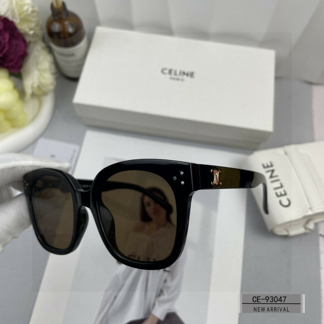 .法国塞林-CELINE️.宝丽来树脂偏光镜片️.TR90镜架轻便佩戴舒适.size58-17-142.