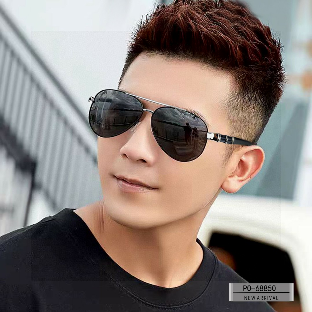 NO:267601,.【Porsche-Porsche】 .【Polaroid resin polarized lens】 .【Steel frame-light and comfortable to wear】 .【size62-12-140.】 .【New model! High-quality steel polarized lens . Describe high-quality ultra-light steel, domineering, unique and fashionable, anti-ultraviolet rays, better protect your eyes, and better use when driving!  Model68850♀】Glasses Sunglasses Sunglasses, Glasses19860909.【保时捷-Porsche】 .【宝丽来树脂偏光镜片】 .【精钢镜架-轻便佩戴舒适】 .【size62-12-140.】 .【新款!高品质精钢偏光镜 .描述高品质超轻精钢,霸气十足,个性时尚潮流,防紫外线,更好的保护你的双眼,开车更好用哦！Model68850♀】眼镜墨镜太阳镜,眼镜,glasses