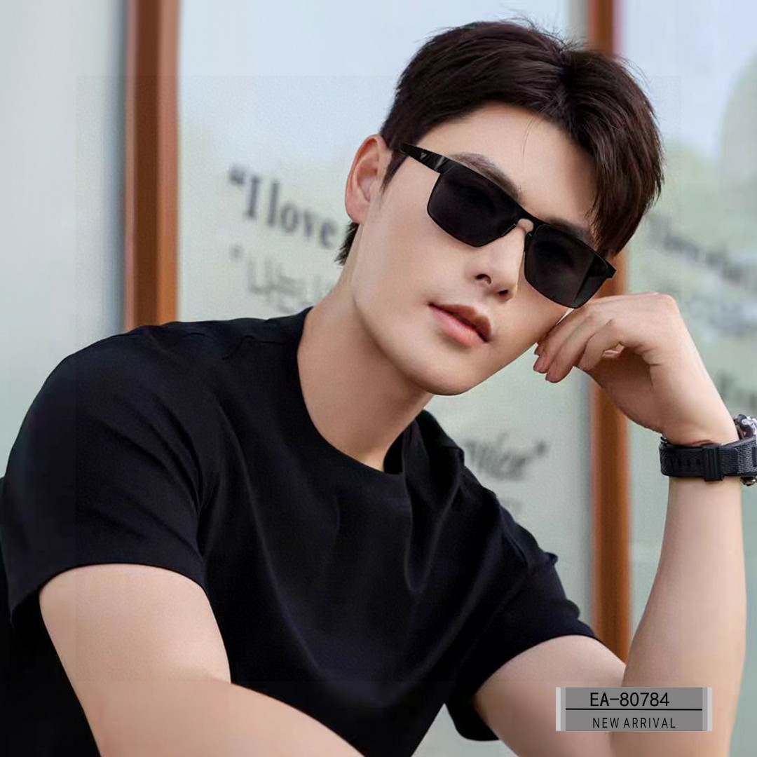 NO:268308,.【Italian Armani-ARMANI】.【Polaroid resin high-definition lens】.【Steel frame-light and comfortable to wear】.【size58-18-140.】.【New model! High-quality steel polarizer. Describe high-quality ultra-light steel, domineering, unique and fashionable, anti-ultraviolet rays, better protect your eyes, and better use when driving!  Let’s match it with your car!  Model80784♀】Glasses sunglasses sunglasses, glasses,armani,armani19860909.【意大利阿玛尼-ARMANI】 .【宝丽来树脂高清镜片】 .【精钢镜架-轻便佩戴舒适】 .【size58-18-140.】 .【新款!高品质精钢偏光镜 .描述高品质超轻精钢,霸气十足,个性时尚潮流,防紫外线,更好的保护你的双眼,开车更好用哦！来一款和你爱车搭配吧！Model80784♀】眼镜墨镜太阳镜,眼镜,armani,armani,glasses