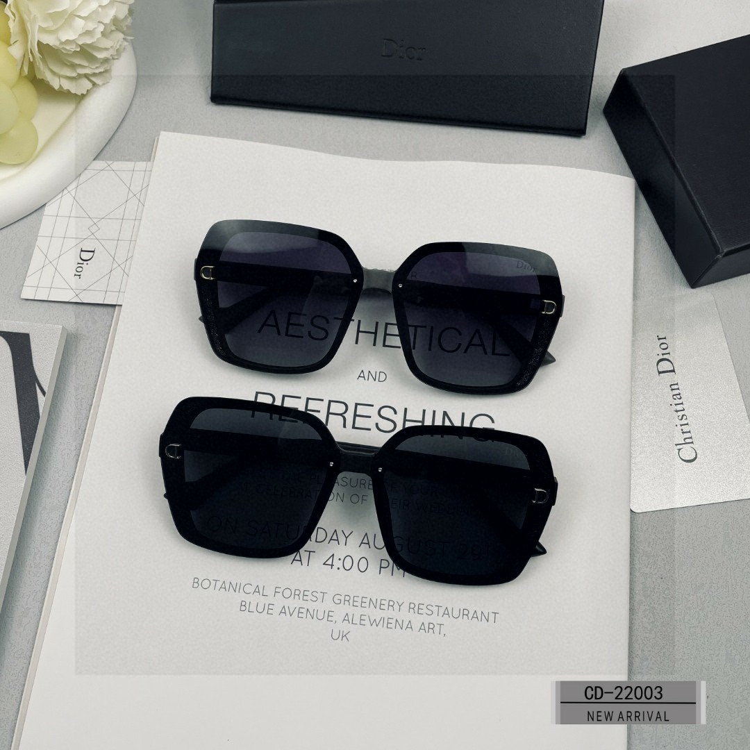    👓.【法国迪奥-DIOR】
         🕶️.【宝丽来树脂偏光镜片】
         ⭐️
