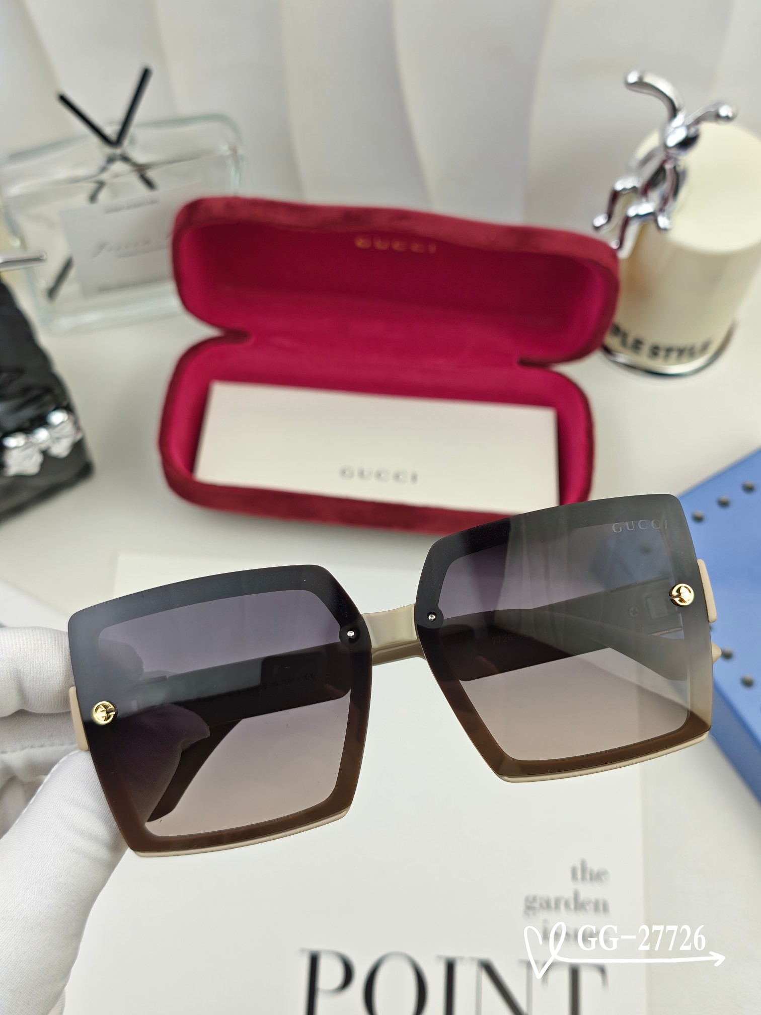   👓.【意大利古奇-GUCCI】
         🕶.【宝丽来树脂高清镜片】
         ⭐️