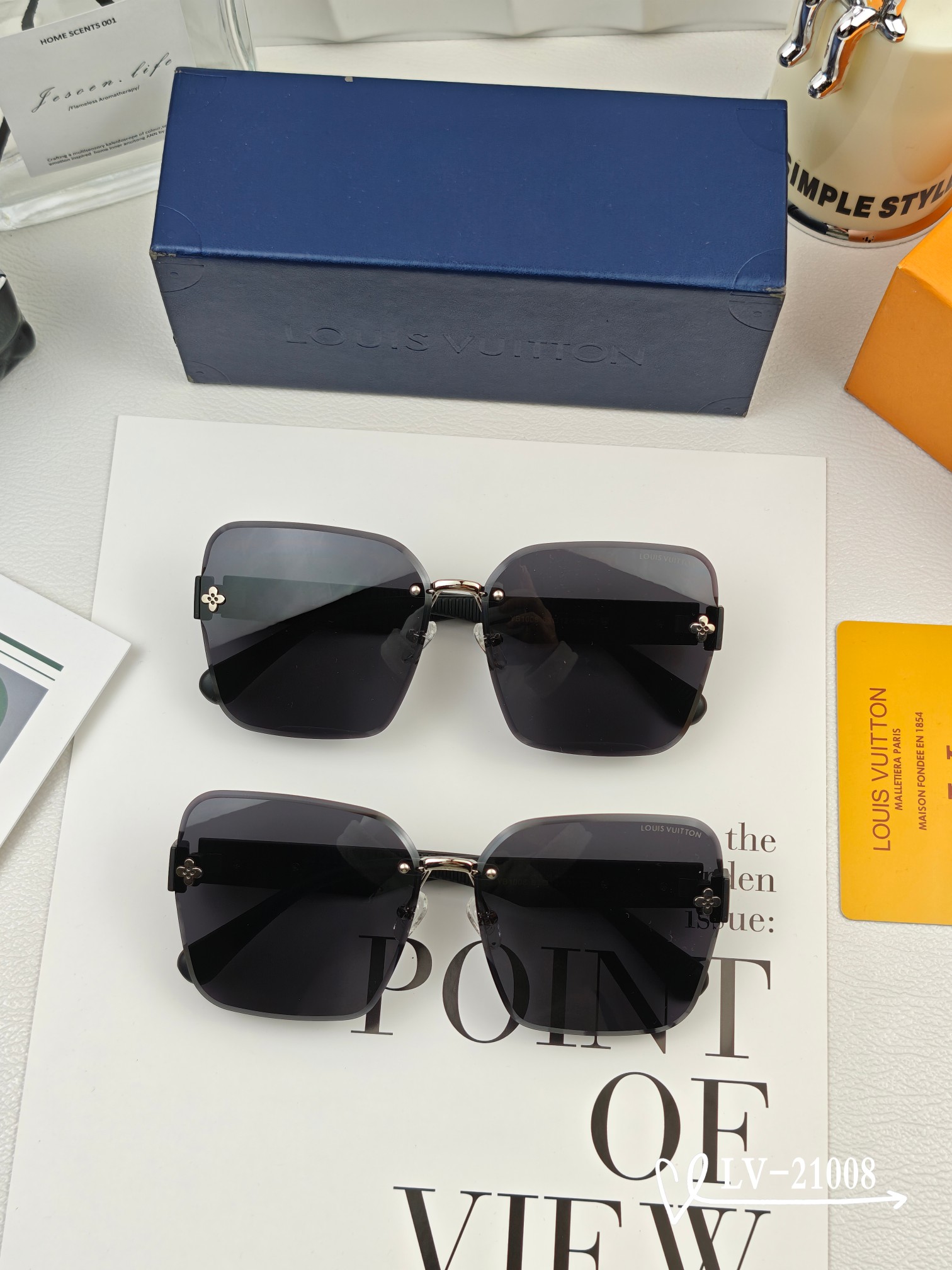  👓.【路易威登-LV】
         🕶.【宝丽来树脂镜片】
         ⭐️.【PC镜架