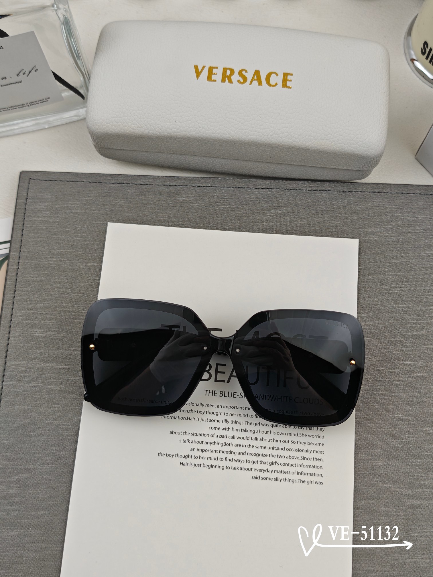 ๐.ใVersace-่ๆๅฒใ
๐ถ๏ธ.ใๅฎไธฝๆฅๆ ่ๅๅ
้็ใ