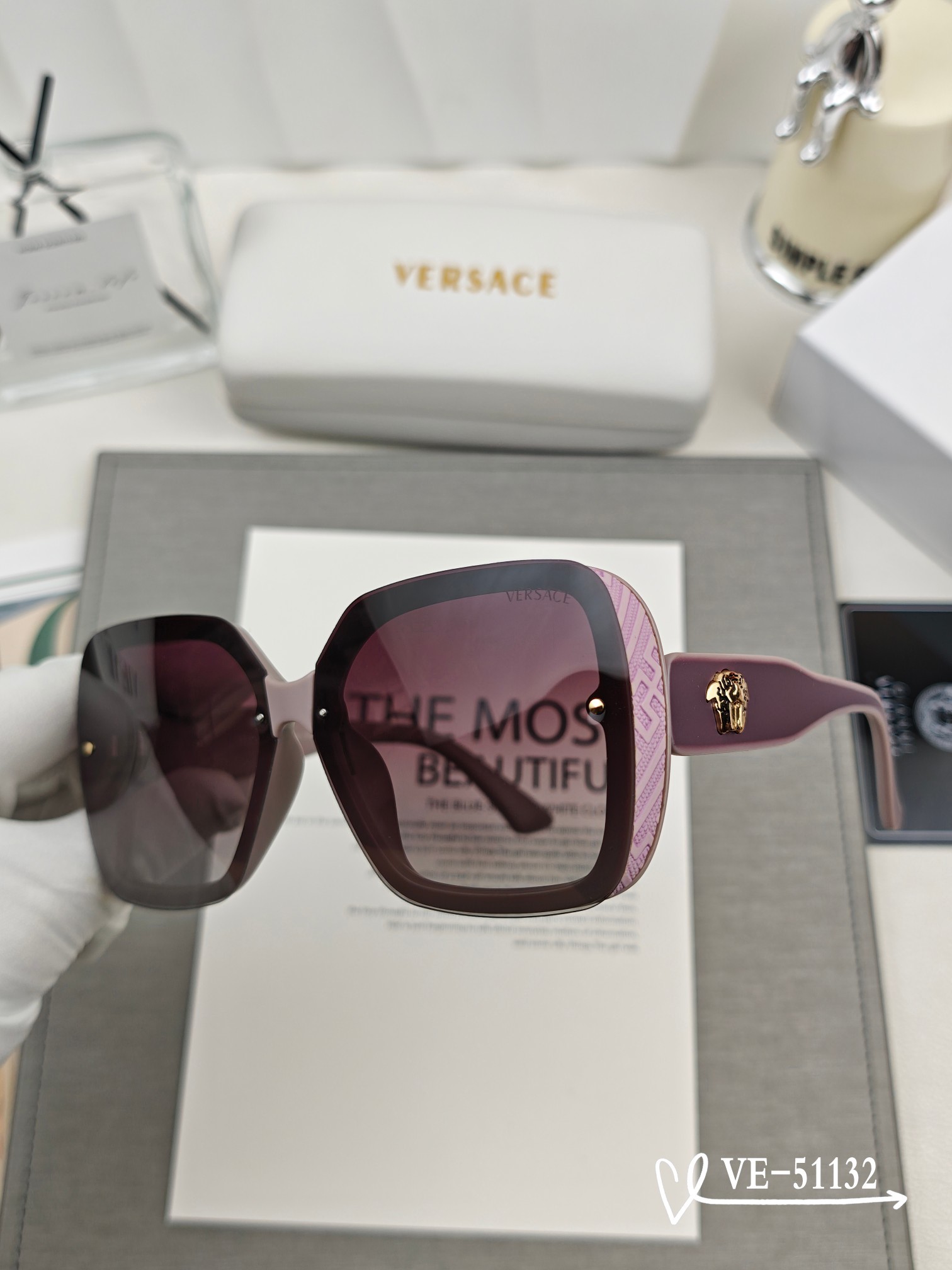 ๐.ใVersace-่ๆๅฒใ
๐ถ๏ธ.ใๅฎไธฝๆฅๆ ่ๅๅ
้็ใ