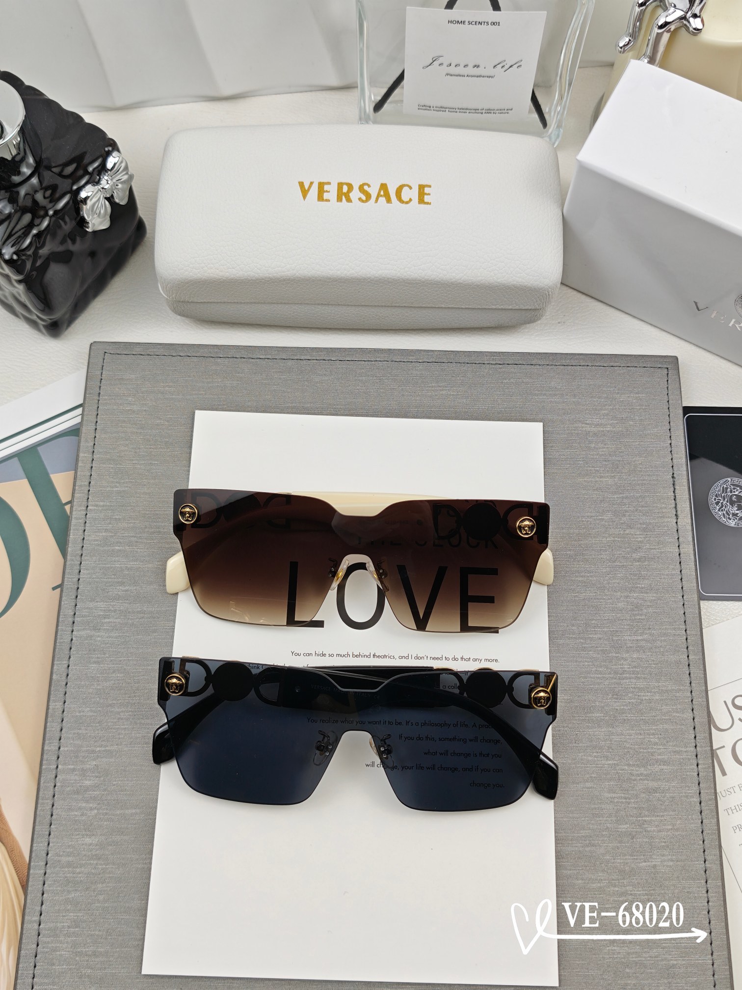 ๐.ใVersace-่ๆๅฒใ
๐ถ๏ธ.ใๅฎไธฝๆฅๆ ่ๅๅ
้็ใ
