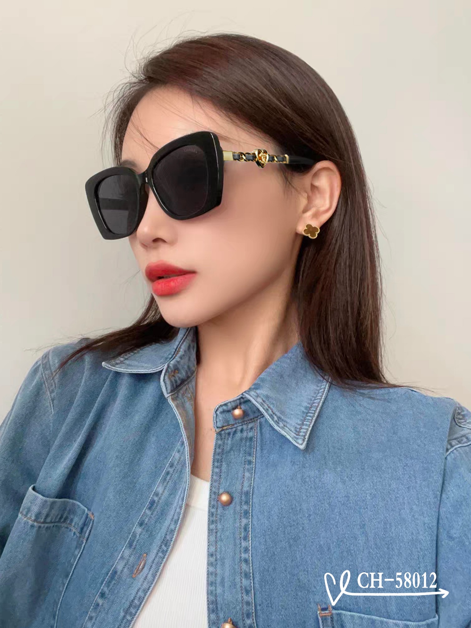   👓.【法国香奈儿-CHANEL】
         🕶.【宝丽来树脂高清镜片】
         ⭐