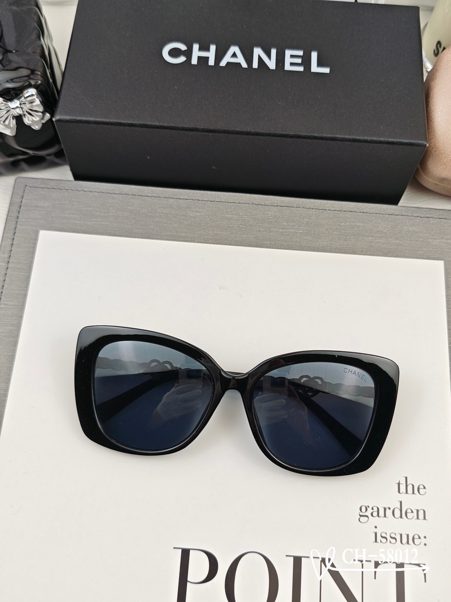   👓.【法国香奈儿-CHANEL】
         🕶.【宝丽来树脂高清镜片】
         ⭐
