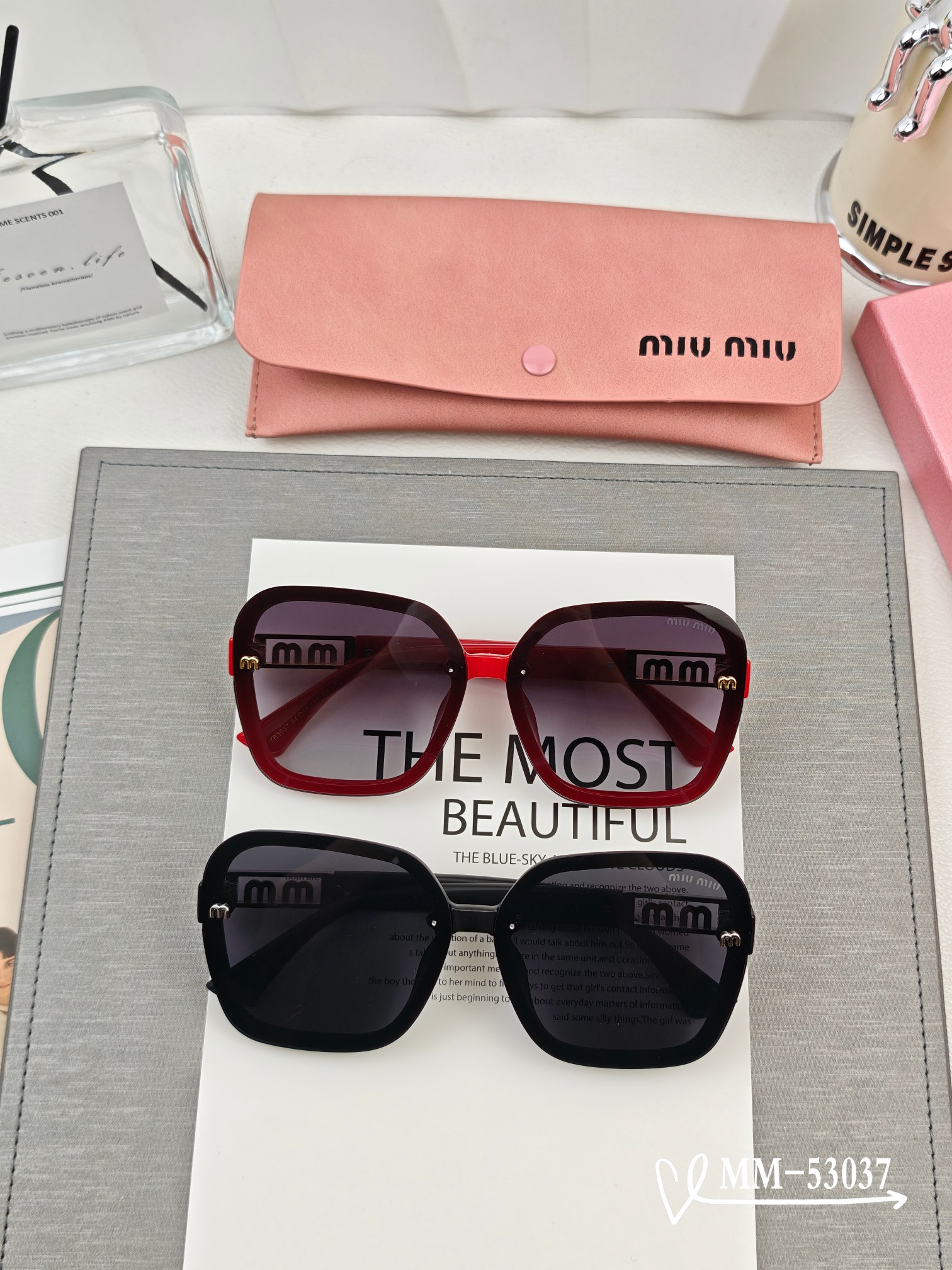   👓.【意大利谬谬-miumiu】
         🕶.【宝丽来树脂偏光镜片】
         ⭐