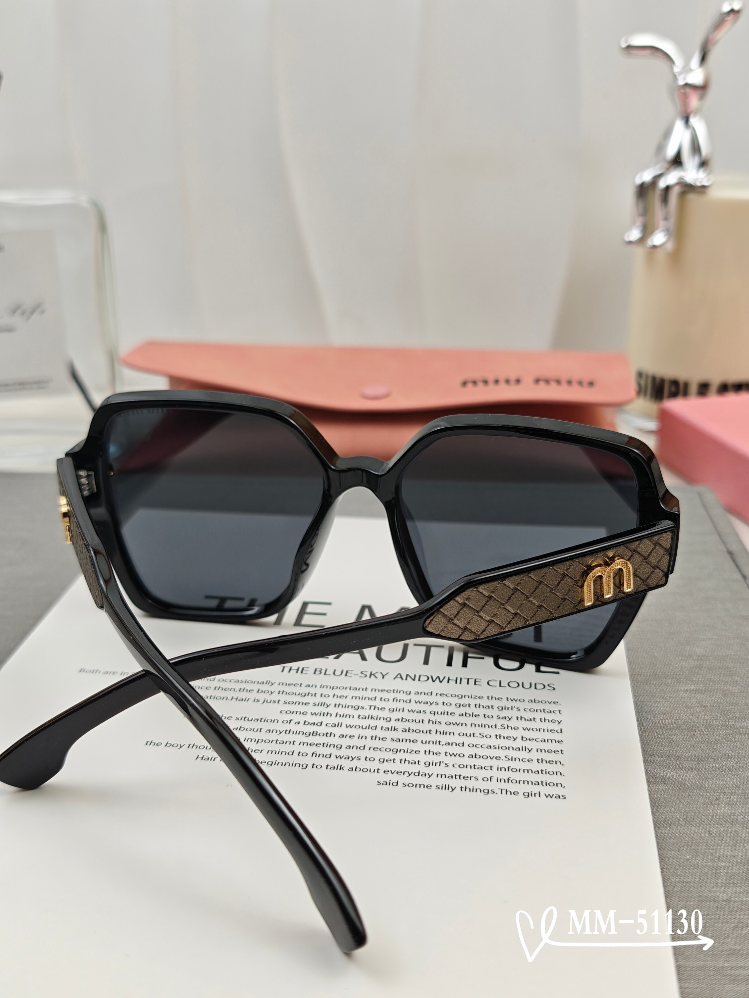   👓.【意大利谬谬-miumiu】
         🕶.【宝丽来树脂偏光镜片】
         ⭐