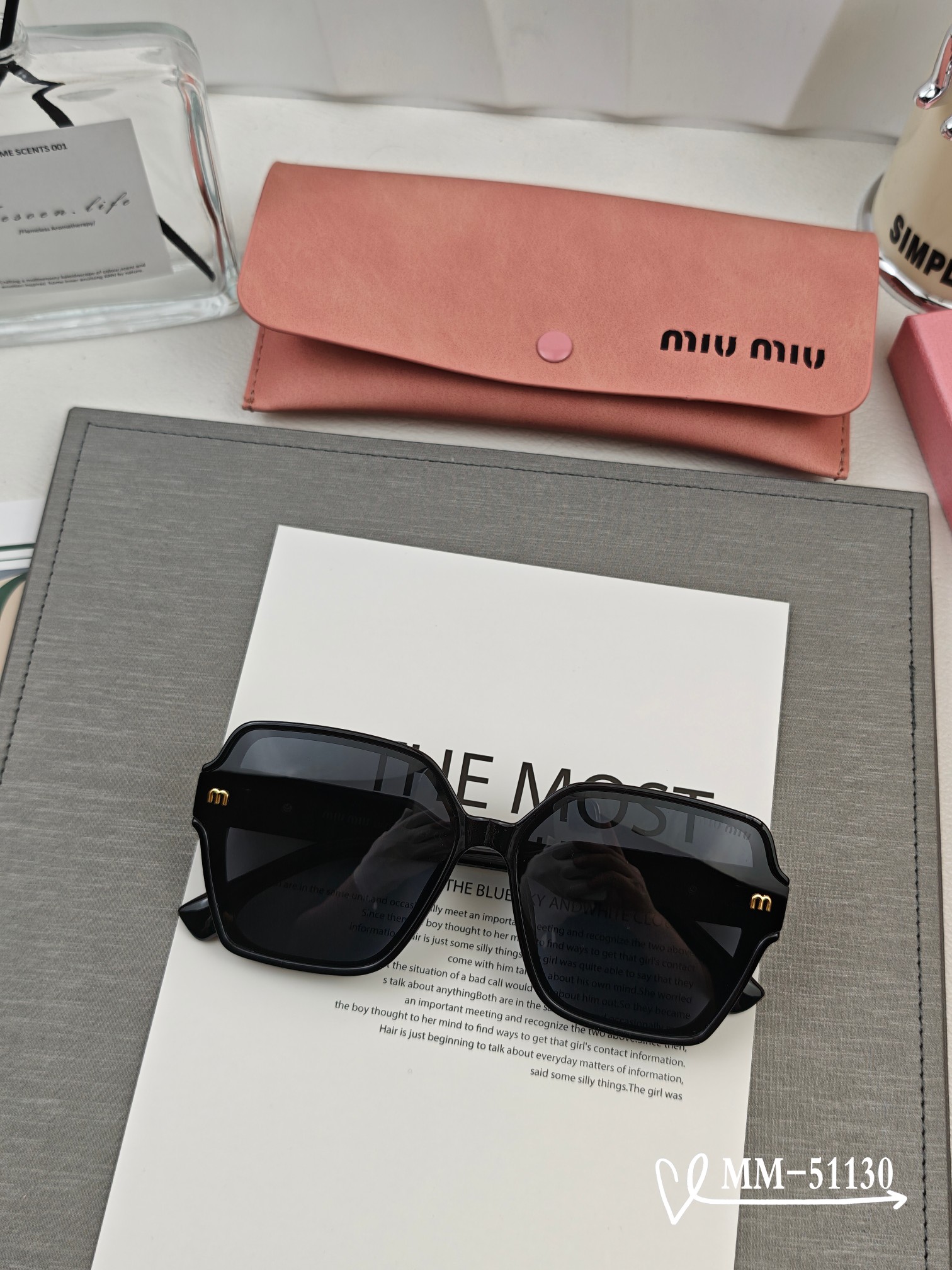   👓.【意大利谬谬-miumiu】
         🕶.【宝丽来树脂偏光镜片】
         ⭐