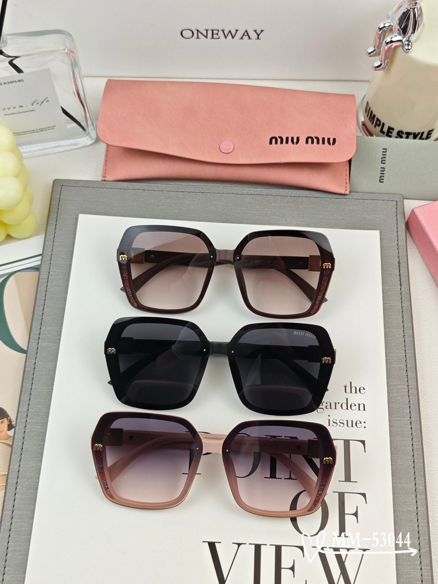   👓.【意大利谬谬-miumiu】
         🕶.【宝丽来树脂偏光镜片】
         ⭐