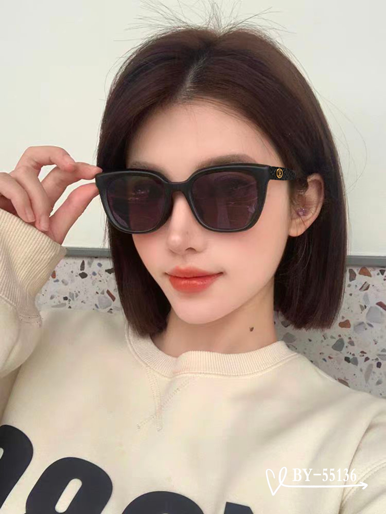   👓.【Burberry-巴宝莉】
         🕶.【宝丽来树脂偏光镜片】
         ⭐