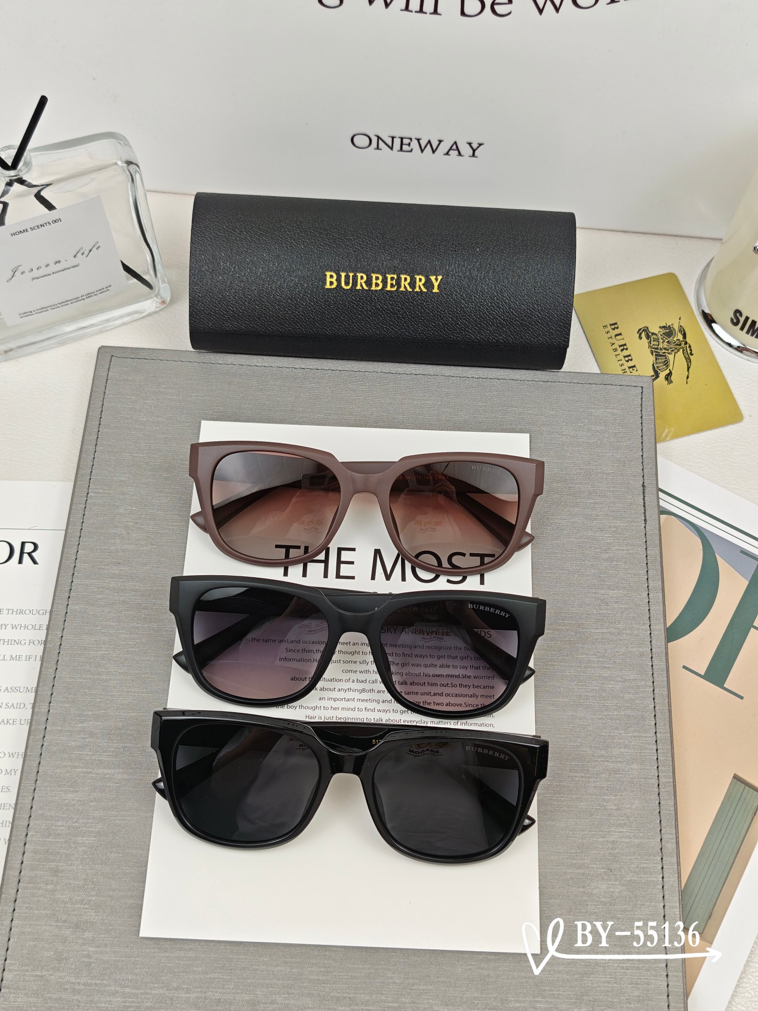   👓.【Burberry-巴宝莉】
         🕶.【宝丽来树脂偏光镜片】
         ⭐