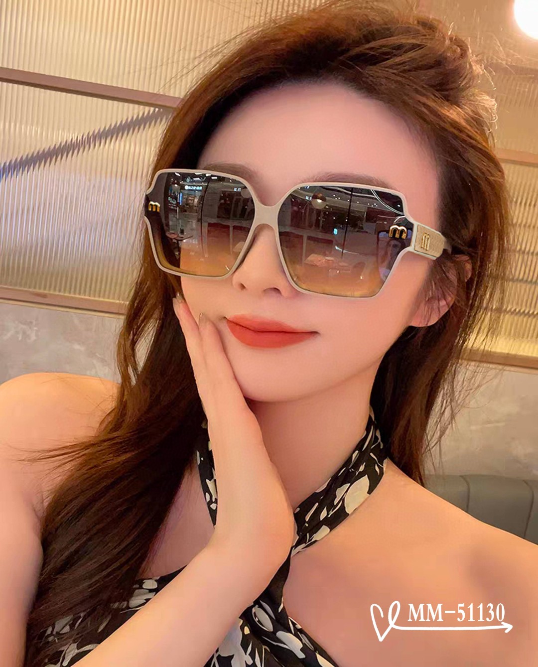   👓.【意大利谬谬-miumiu】
         🕶.【宝丽来树脂偏光镜片】
         ⭐