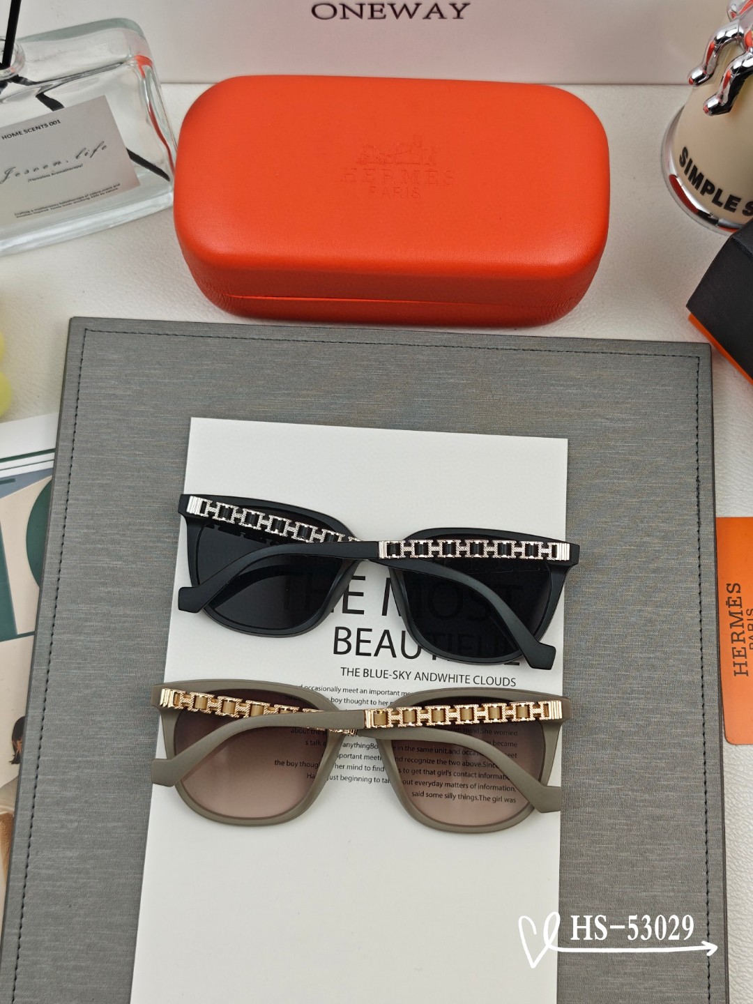    👓.【爱马仕-HERMES】
         🕶.【宝丽来树脂偏光镜片】
         ⭐️