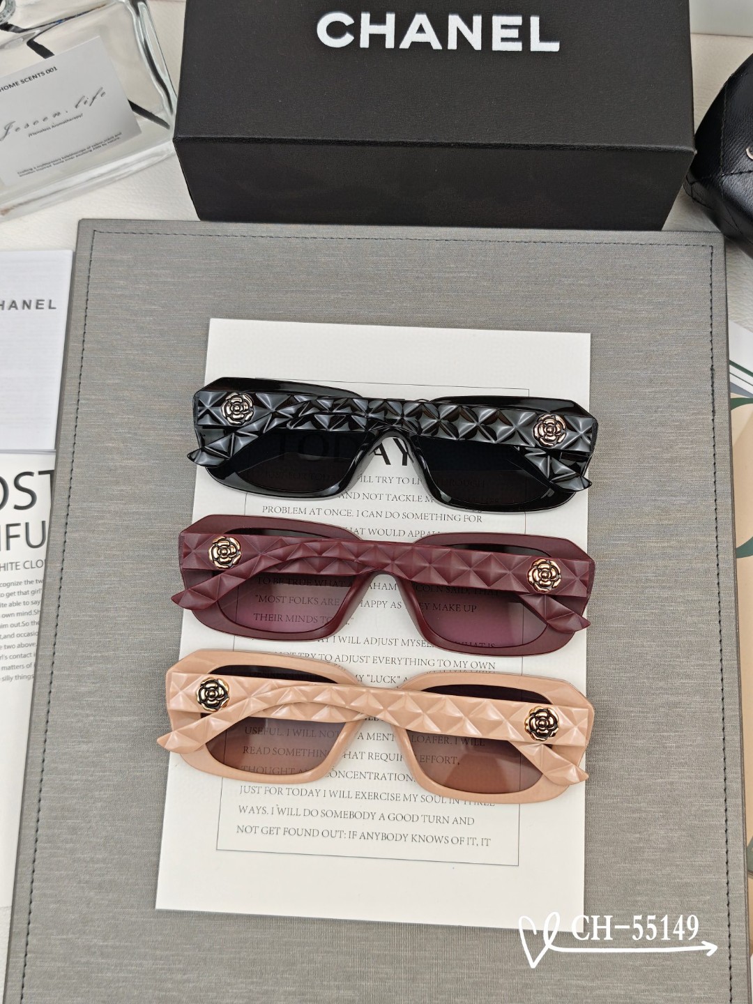   👓.【法国香奈儿-CHANEL】
         🕶.【宝丽来树脂高清镜片】
         ⭐