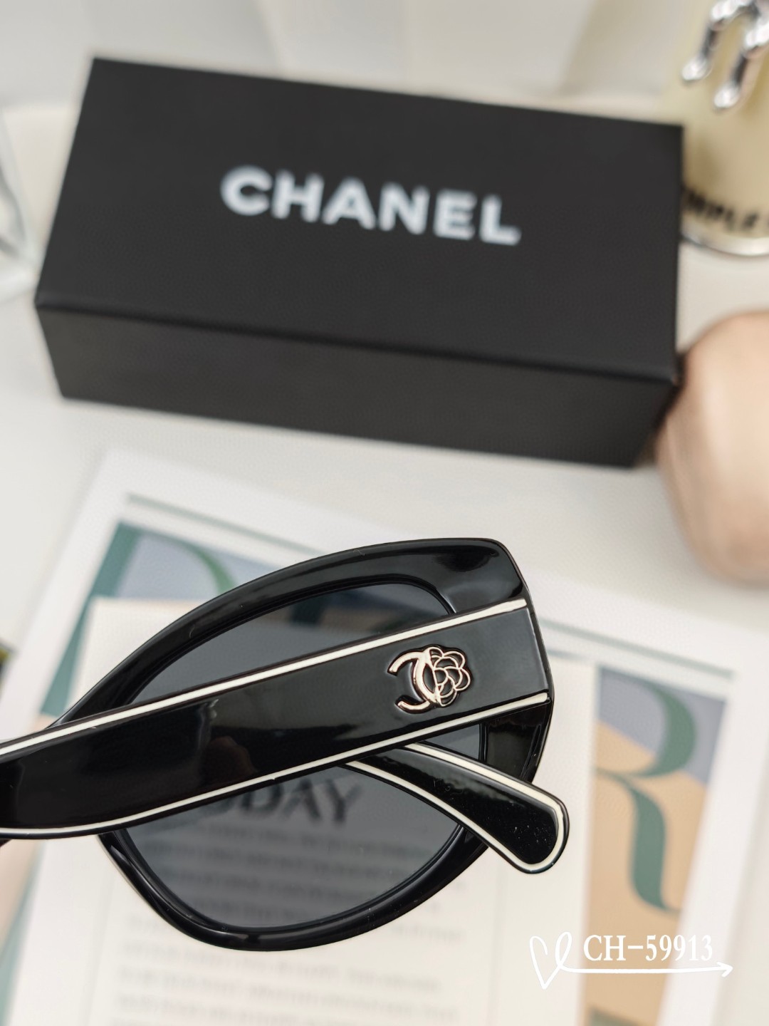   👓.【法国香奈儿-CHANEL】
         🕶.【宝丽来树脂高清镜片】
         ⭐