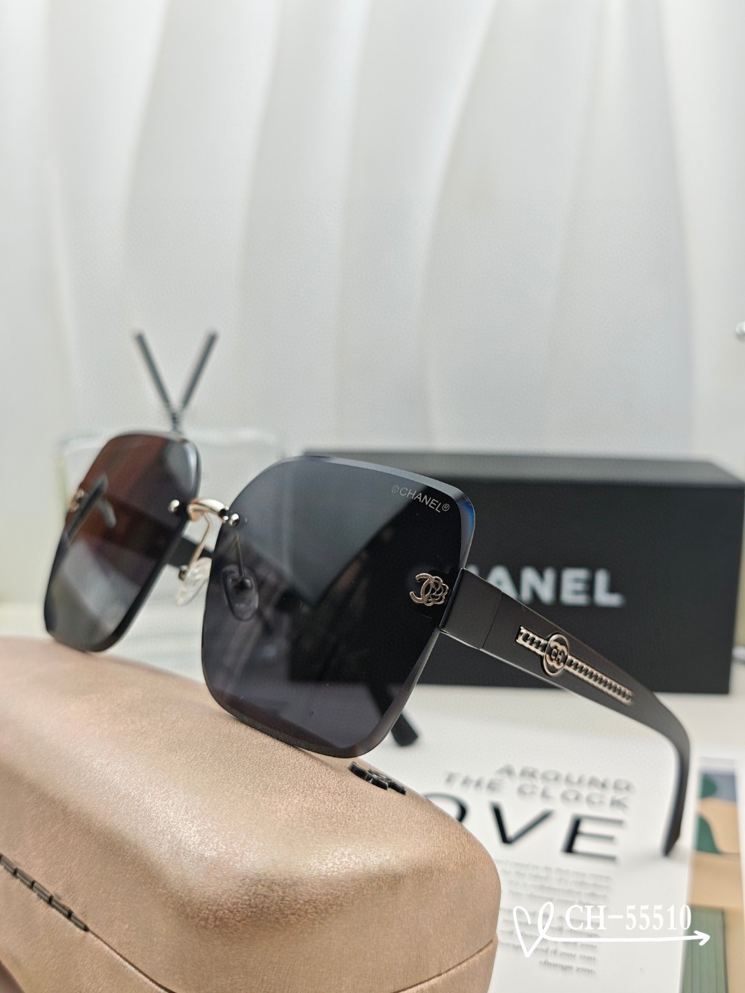   👓.【法国香奈儿-CHANEL】
         🕶.【宝丽来树脂高清镜片】
         ⭐