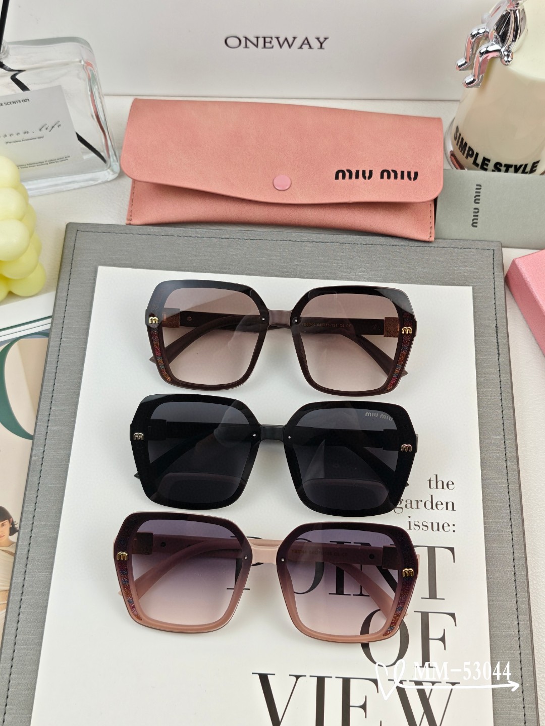   👓.【意大利谬谬-miumiu】
         🕶.【宝丽来树脂偏光镜片】
         ⭐