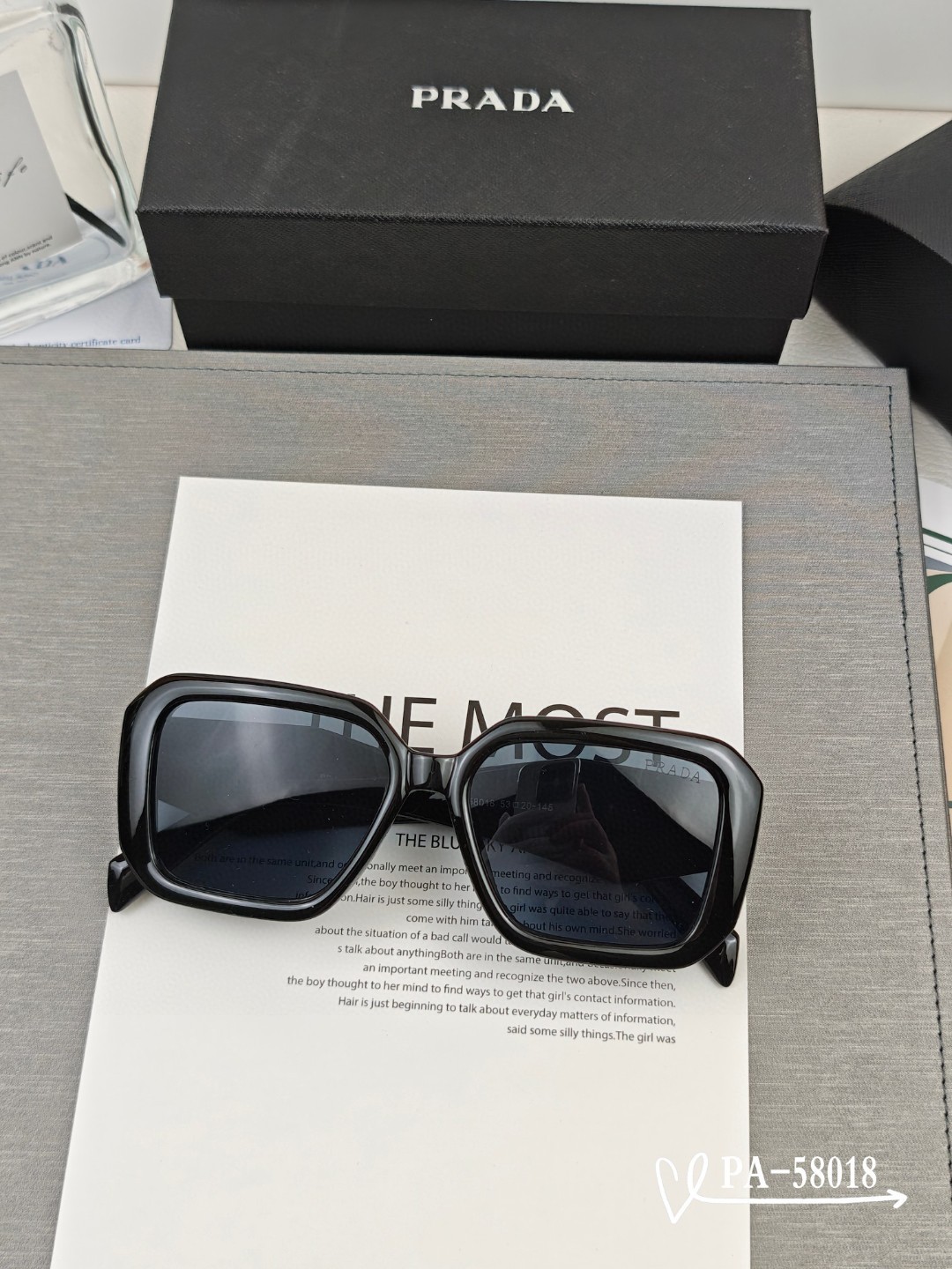   👓.【PRADA-普拉达】
         🕶.【宝丽来树脂镜片】
         ⭐️.【TR