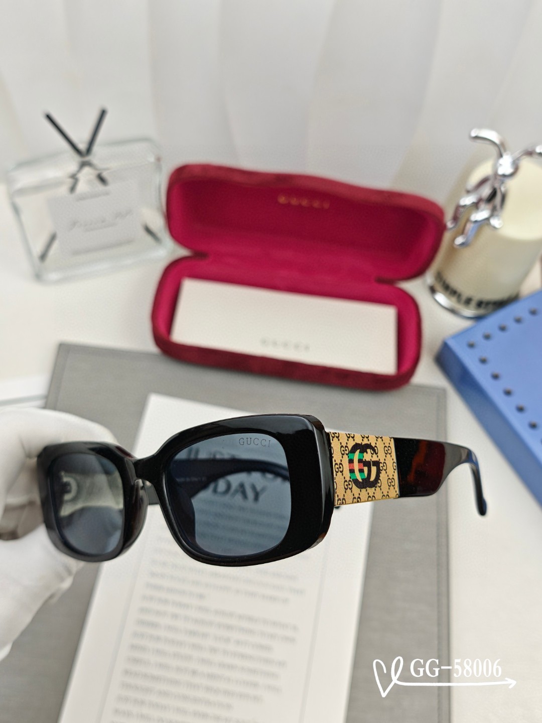   👓.【意大利古奇-GUCCI】
         🕶.【宝丽来树脂高清镜片】
         ⭐️