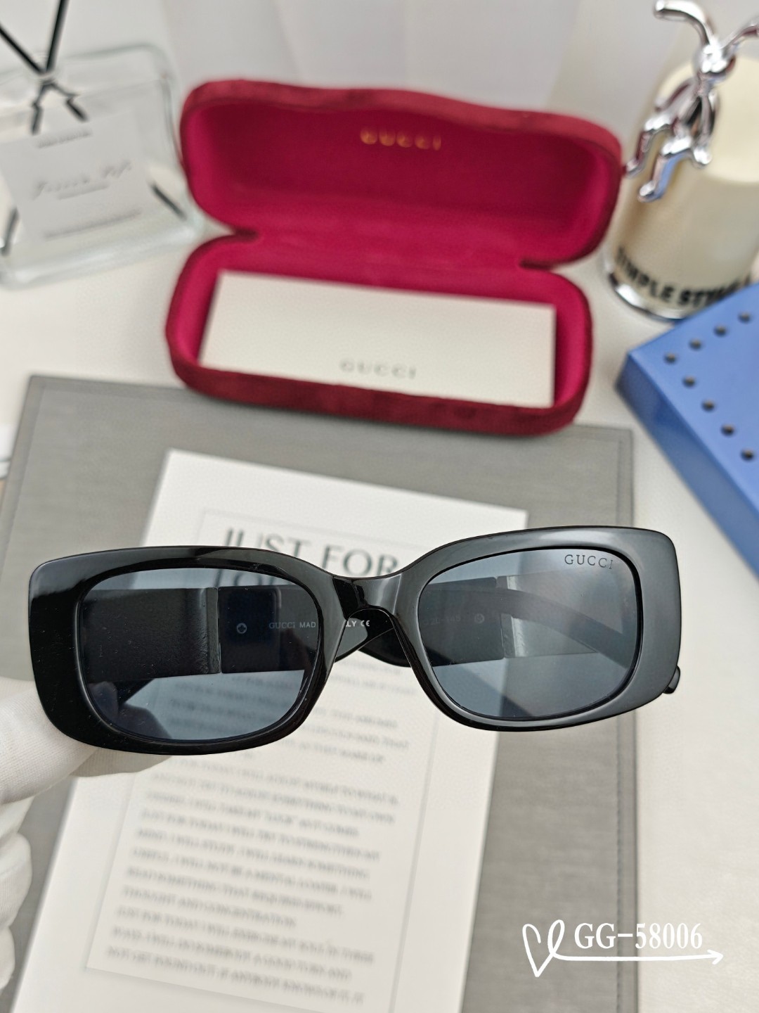   👓.【意大利古奇-GUCCI】
         🕶.【宝丽来树脂高清镜片】
         ⭐️
