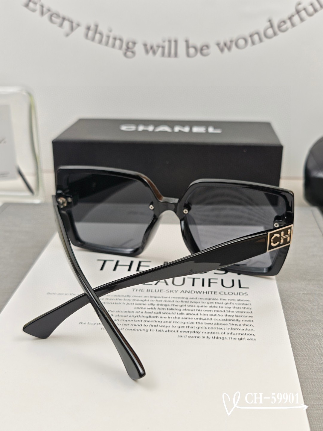   👓.【法国香奈儿-CHANEL】
         🕶.【宝丽来树脂高清镜片】
         ⭐