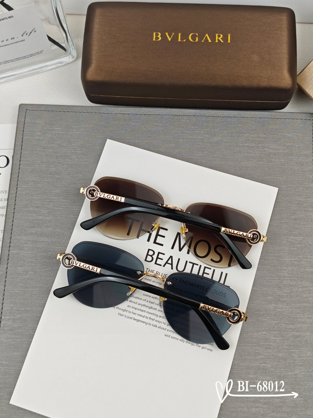   👓.【BVLGARI-宝格丽】
         🕶️.【宝丽来树脂偏光镜片】
         