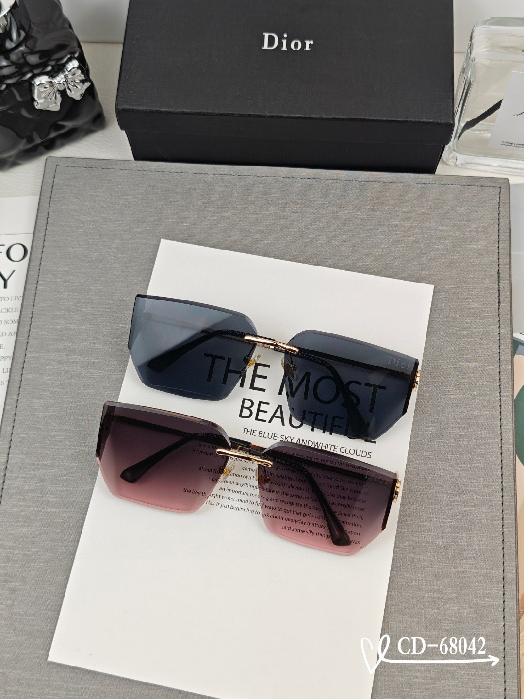    👓.【Dior-法国迪奥】
         🕶️.【宝丽来树脂偏光镜片】
         ⭐️