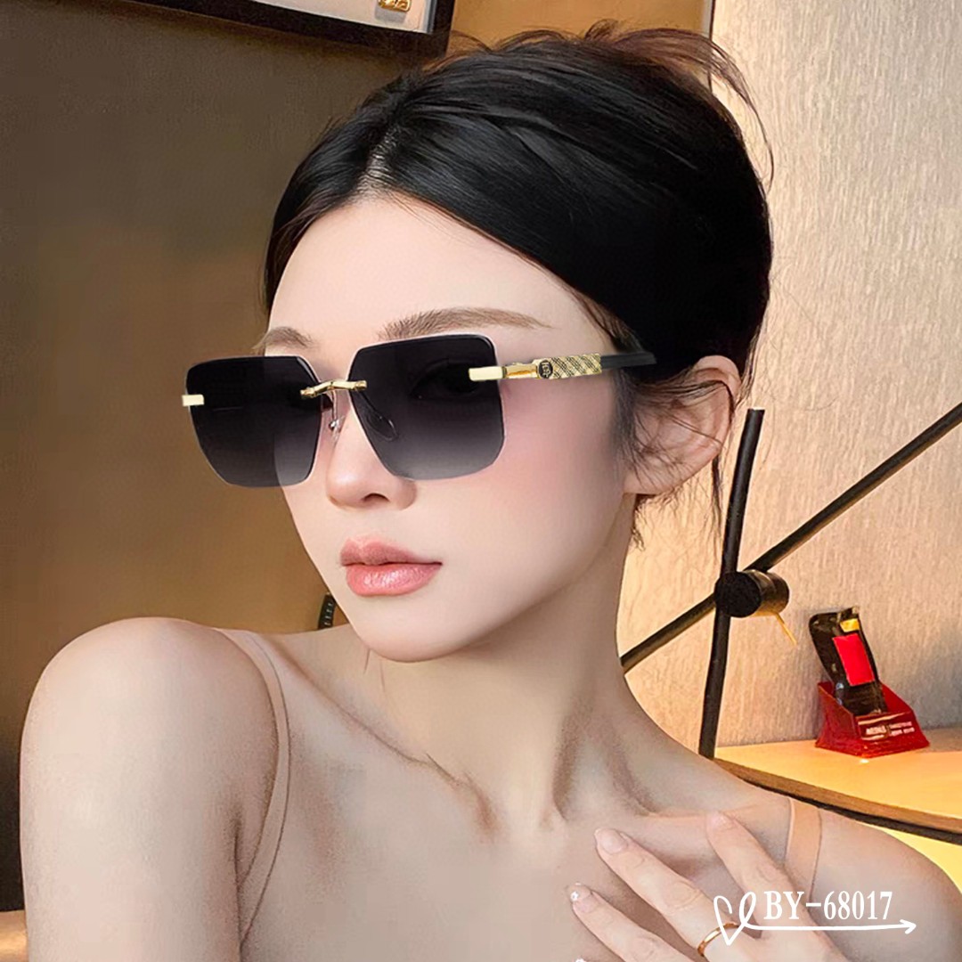   👓.【Burberry-巴宝莉】
         🕶.【宝丽来树脂偏光镜片】
         ⭐