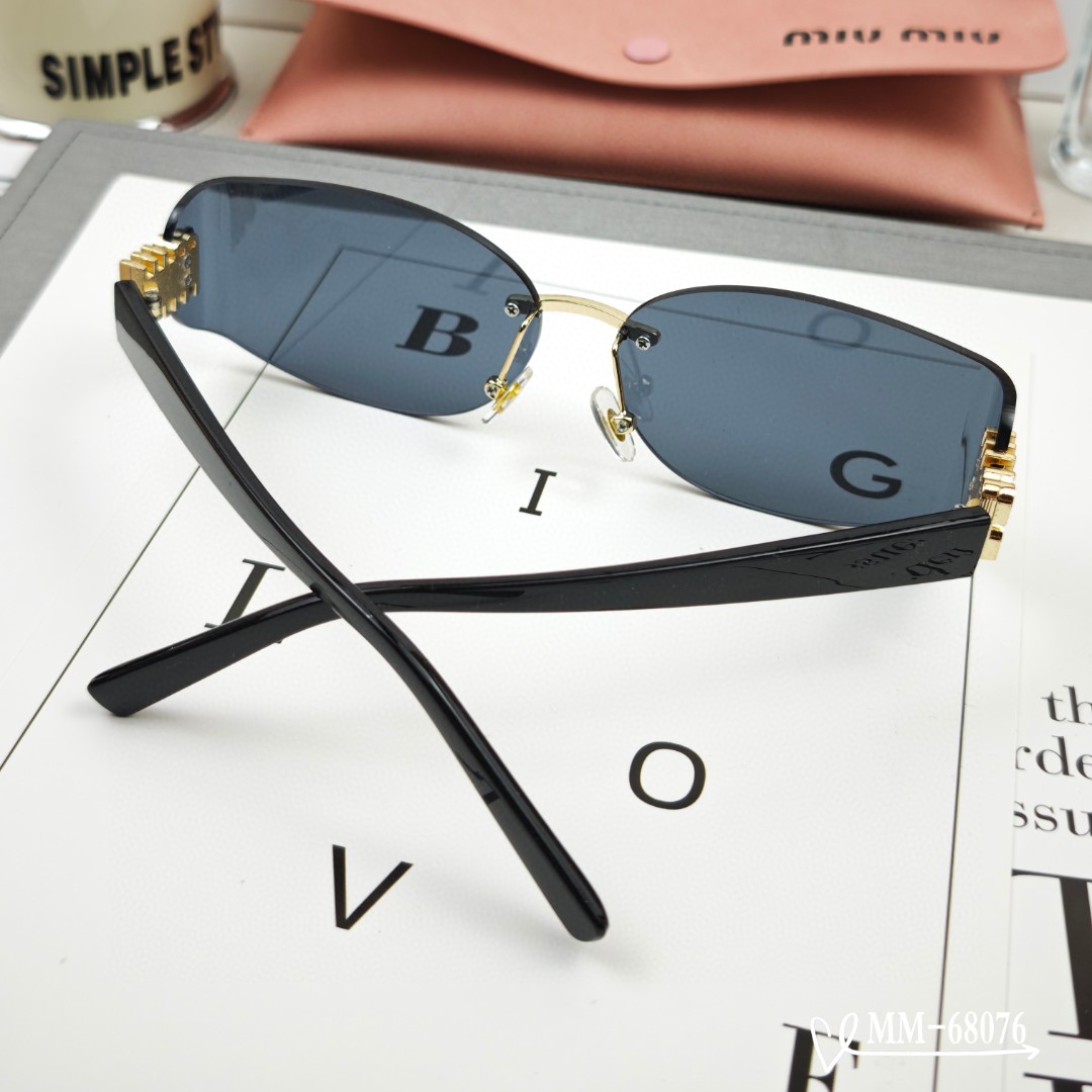   👓.【意大利谬谬-miumiu】
         🕶.【宝丽来树脂偏光镜片】
         ⭐