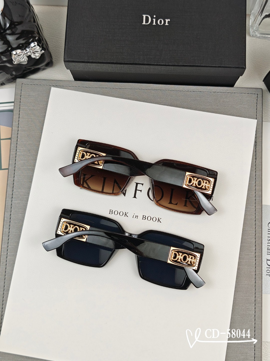    👓.【法国迪奥-DIOR】
         🕶️.【宝丽来树脂偏光镜片】
         ⭐️