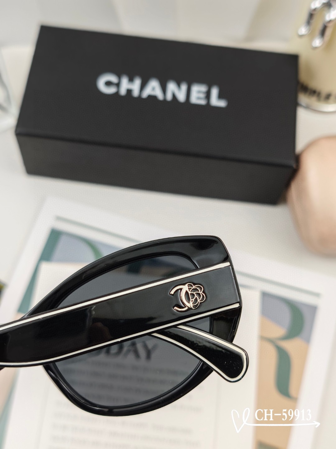   👓.【法国香奈儿-CHANEL】
         🕶.【宝丽来树脂高清镜片】
         ⭐