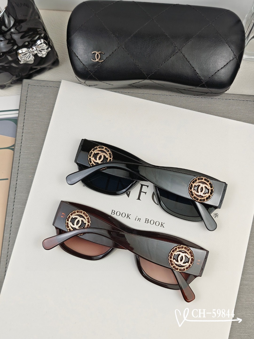   👓.【法国香奈儿-CHANEL】
         🕶.【宝丽来树脂高清镜片】
         ⭐
