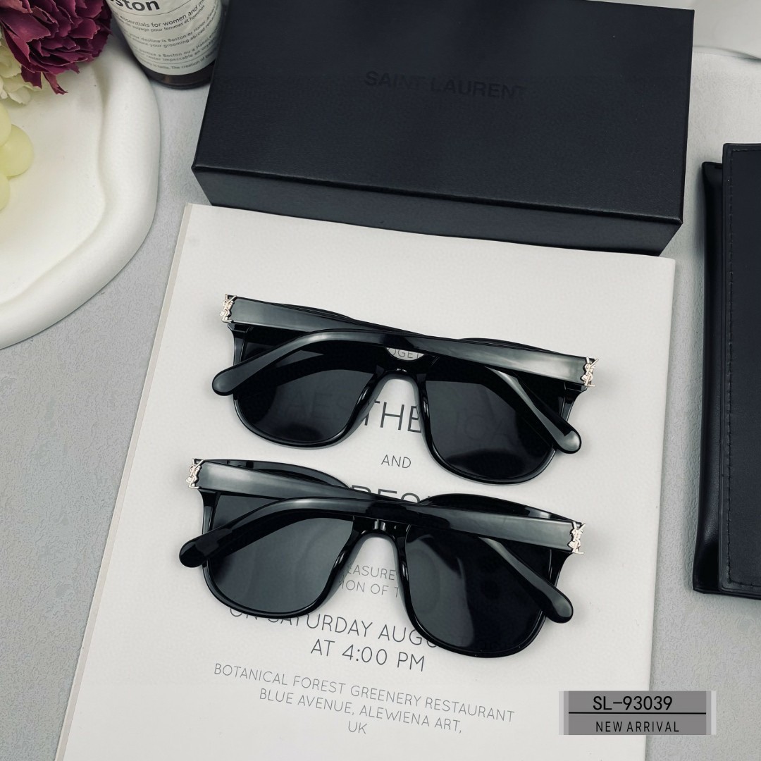   👓.【圣罗兰-ysl】
         🕶.【宝丽来树脂高清镜片】
         ⭐️ .【T