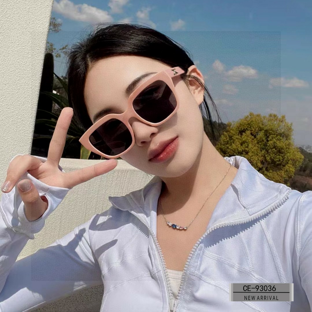    👓.【法国塞林-CELINE】
         🕶️.【宝丽来树脂偏光镜片】
         