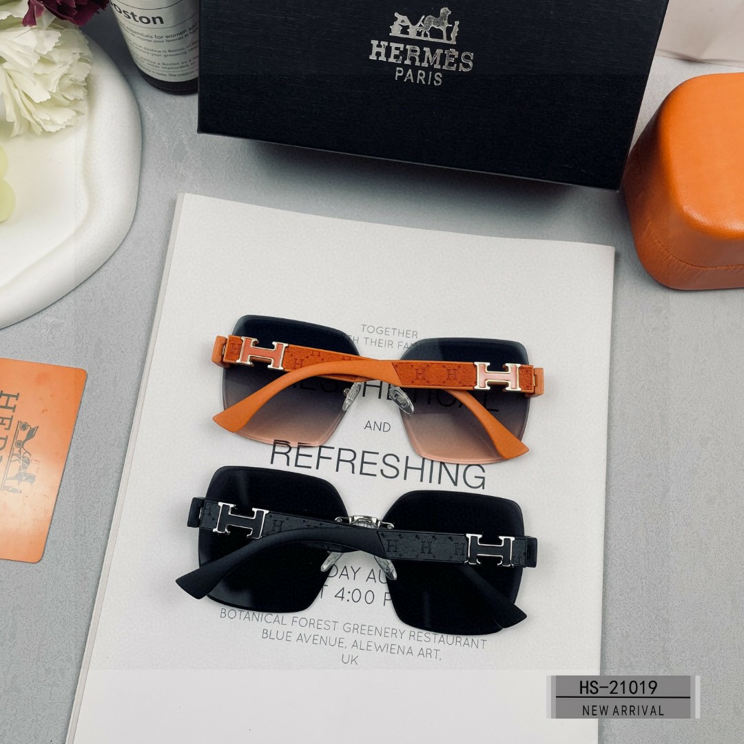    👓.【爱马仕-HERMES】
         🕶.【宝丽来树脂偏光镜片】
         ⭐️