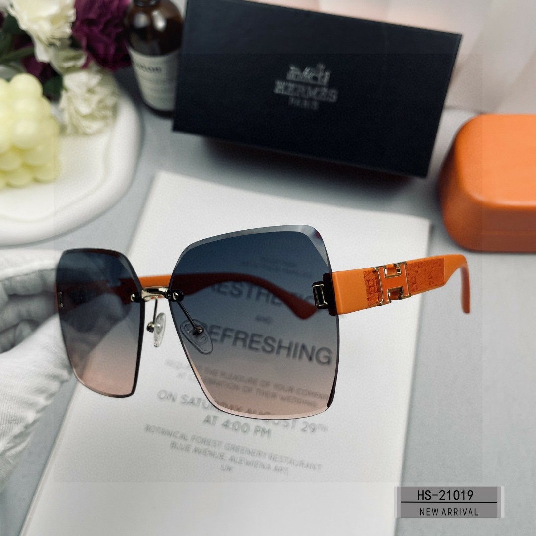    👓.【爱马仕-HERMES】
         🕶.【宝丽来树脂偏光镜片】
         ⭐️