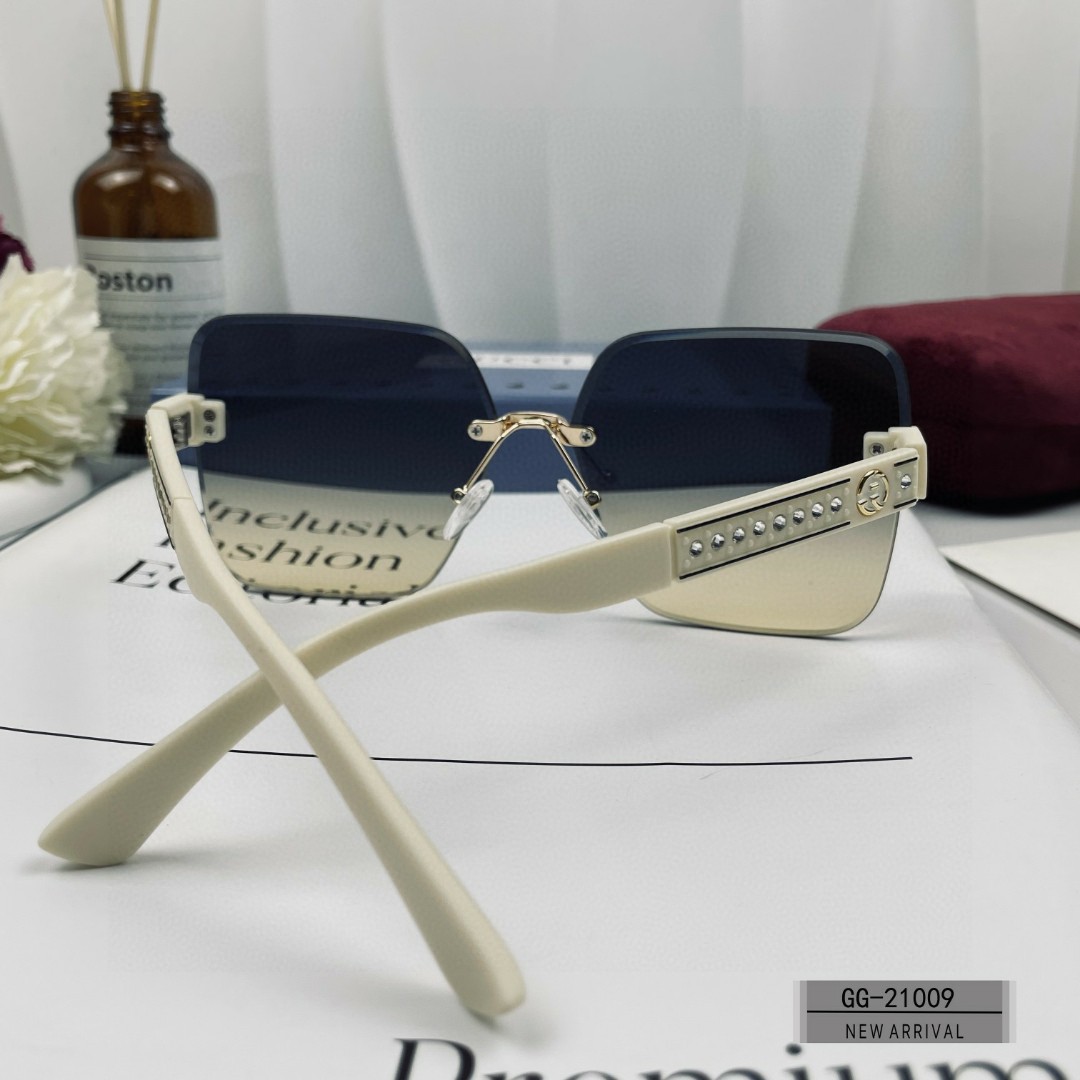   👓.【意大利古奇-GUCCI】
         🕶.【宝丽来树脂高清镜片】
         ⭐️