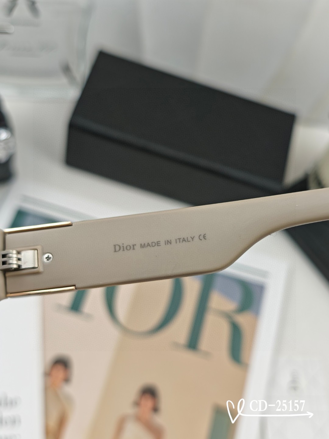    👓.【法国迪奥-DIOR】
         🕶️.【宝丽来树脂偏光镜片】
         ⭐️