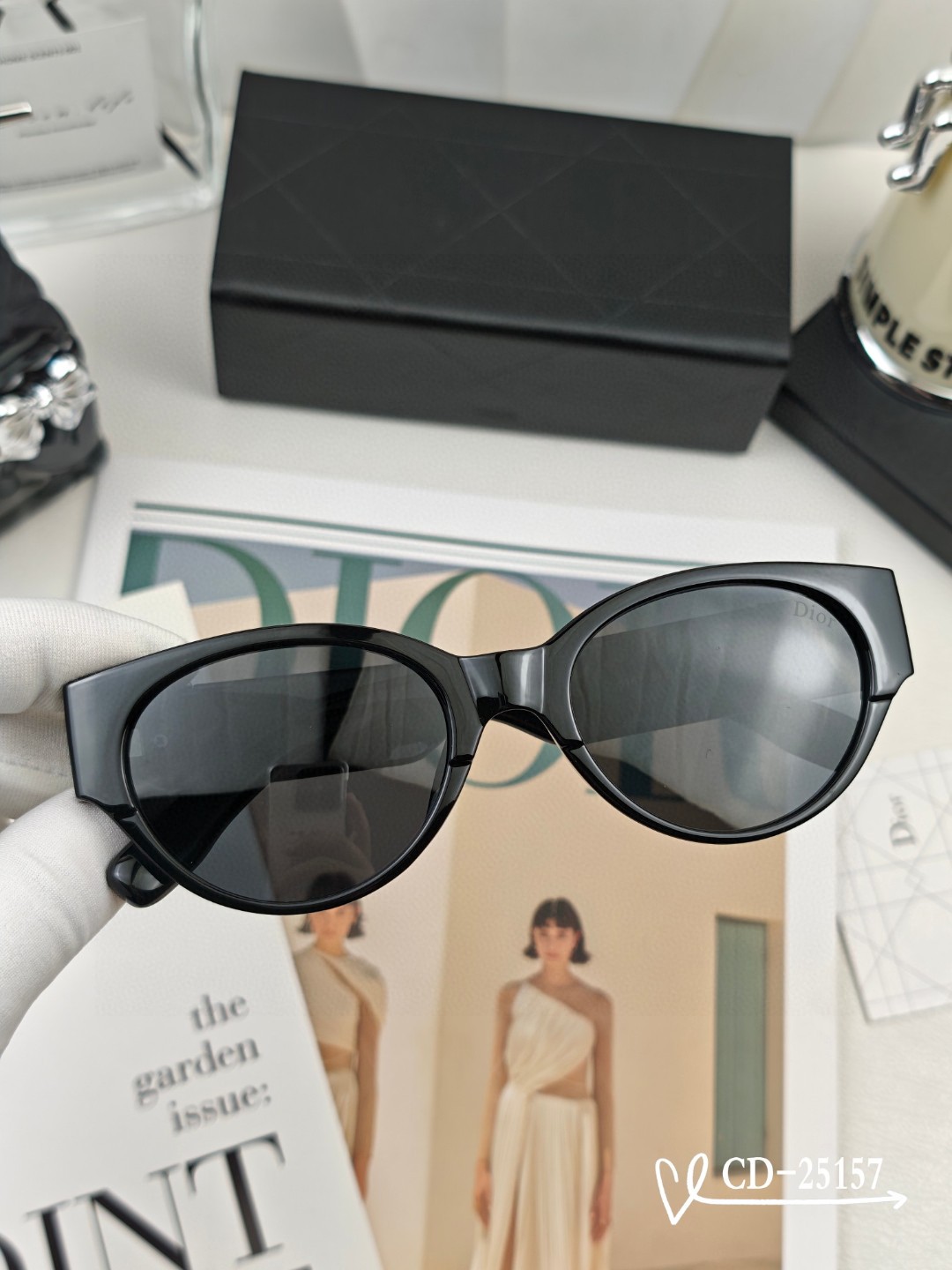    👓.【法国迪奥-DIOR】
         🕶️.【宝丽来树脂偏光镜片】
         ⭐️
